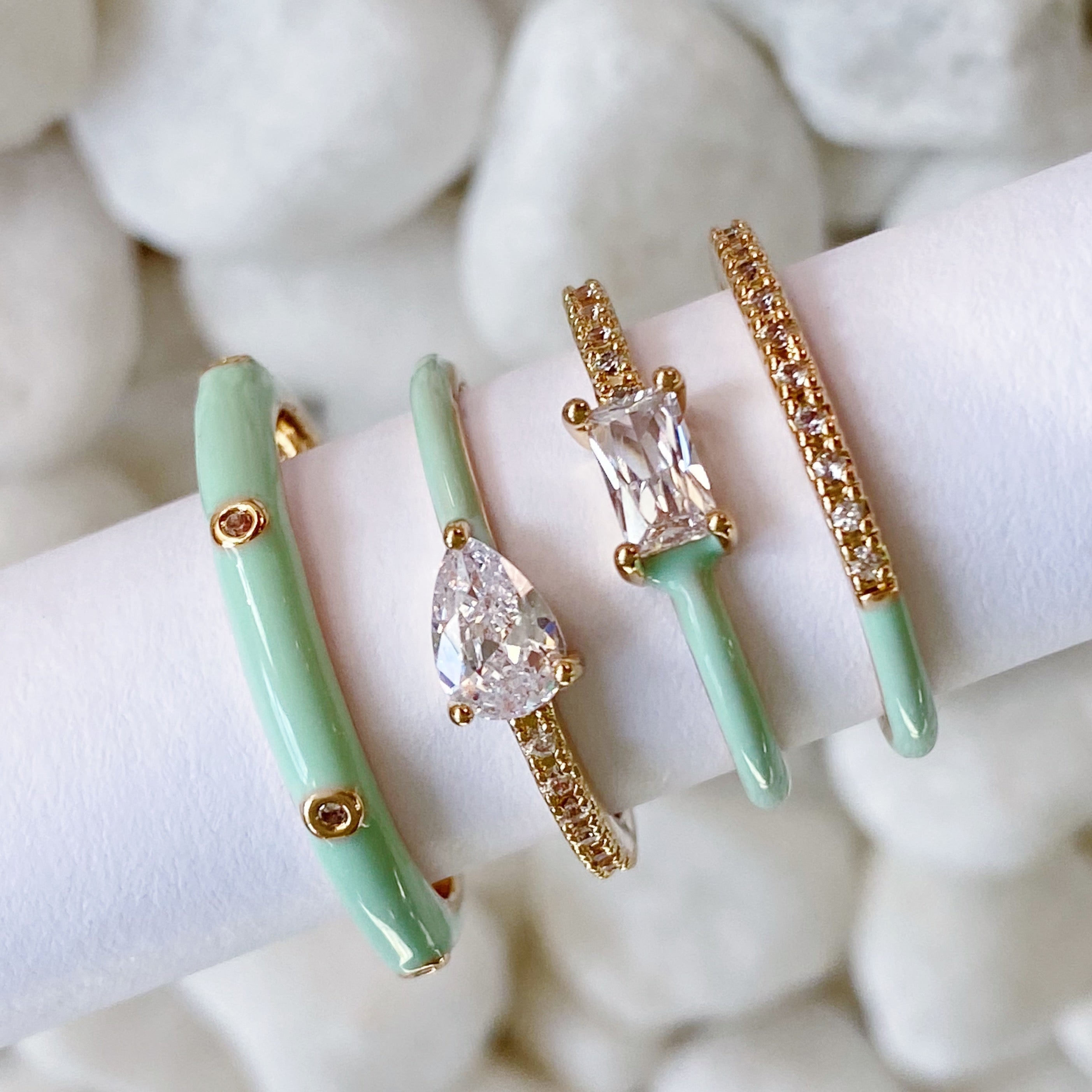 Pastel Glam Ring Set of 4